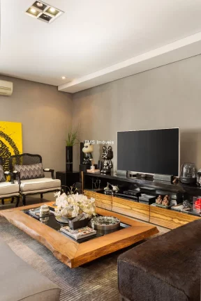 Imagem Apartamento Duplex á venda em Moema com 2 Suítes, 2 Vagas, 163m²
