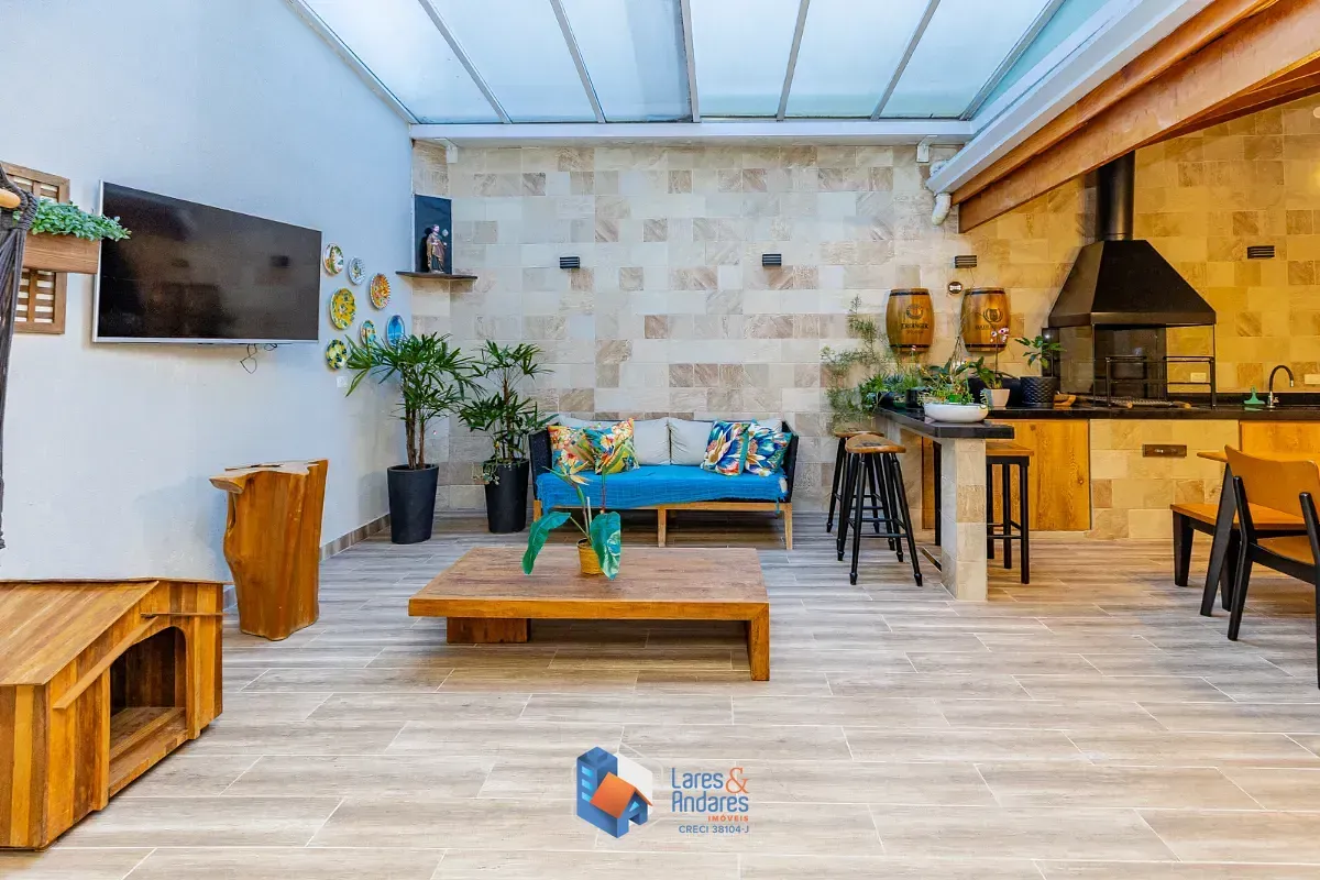 Imagem Casa no condomínio Condomínio Villa de São Paulo para venda com 4 quartos, sendo 2 suítes, 213m²