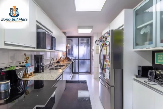 Imagem Apartamento Alto Padrão à Venda Na Vila Nova Conceição Com 3 Suítes e 4 Vagas
