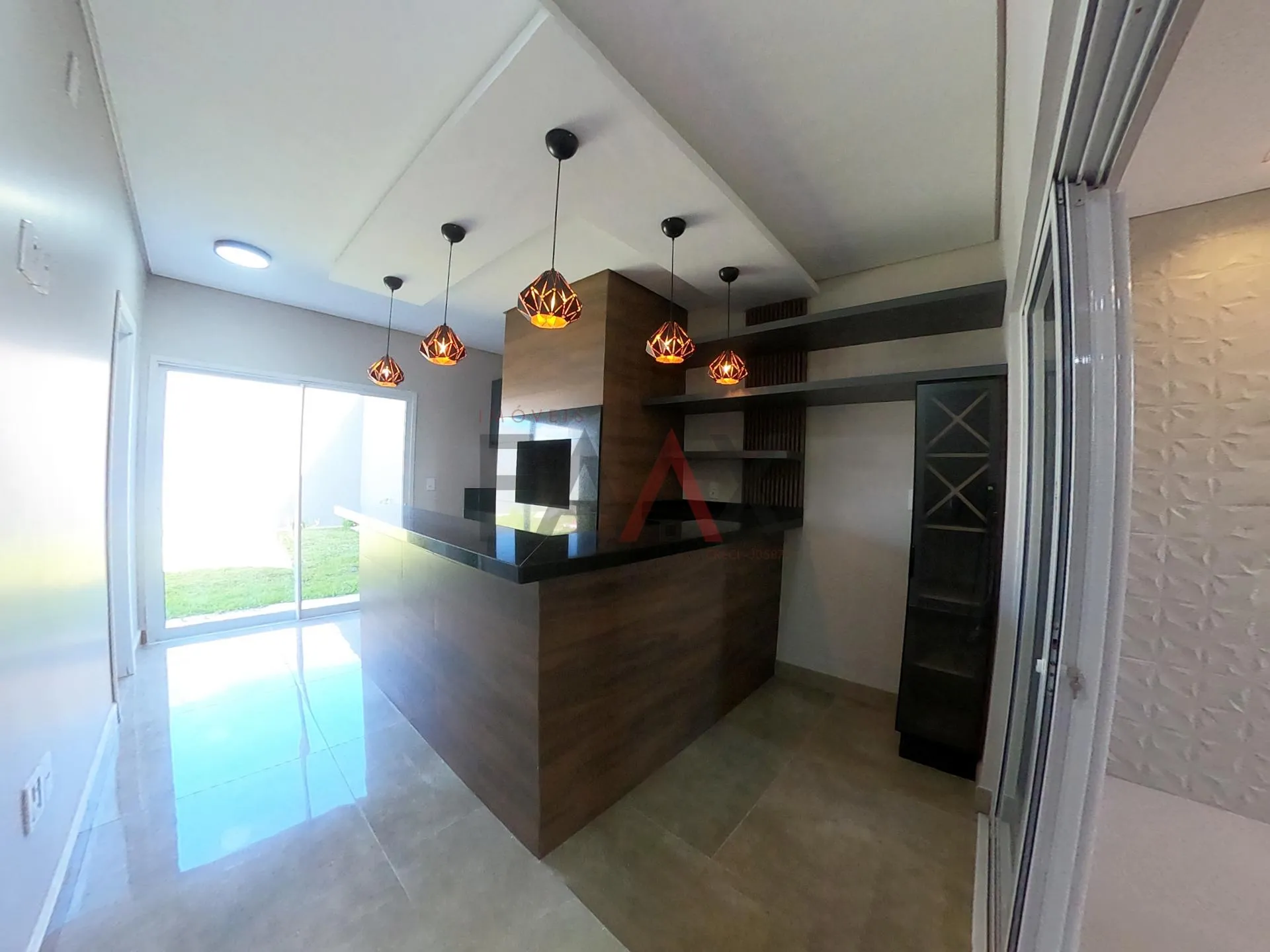 Imagem Sobrado com 3 dormitórios à venda,183.44m², GUARAPUAVA - PR