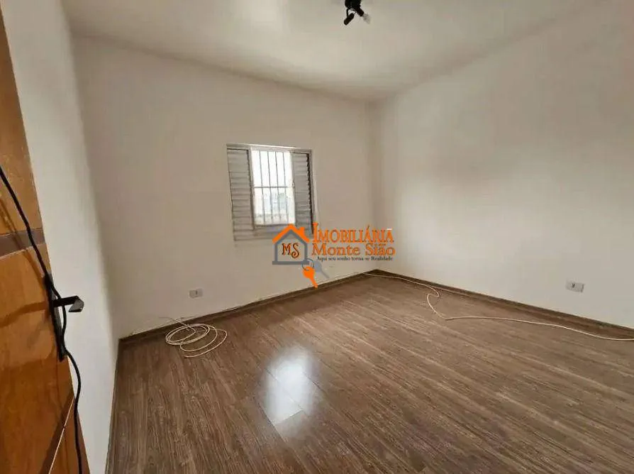 Imagem Sobrado com 5 dormitórios à venda, 130 m² por R$ 850.000 - Gopoúva - Guarulhos/SP