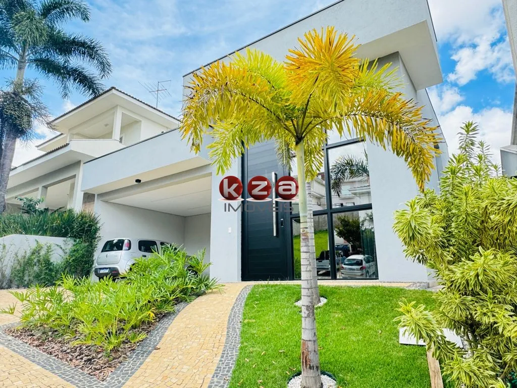Foto do imóvel Casa de luxo a venda no Condomínio Portal do Jequitibá em Valinhos-SP: 3 quartos, 3 suítes, 2 salas, 4 banheiros, 2 vagas, 157m².