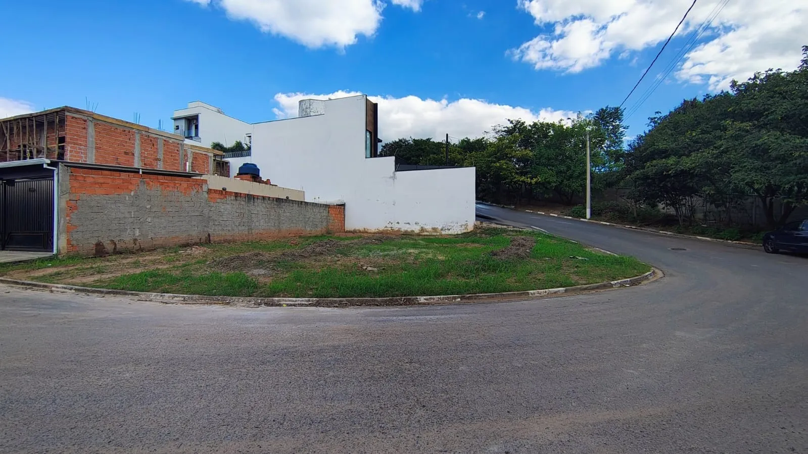 Foto do imóvel Terreno à venda em Votorantim-SP, no Residencial Giardino Di Veneto, com 238,33 m² de área. Venha conferir! em RESIDENCIAL GIARDINO DI VENETO, VOTORANTIM - SP
