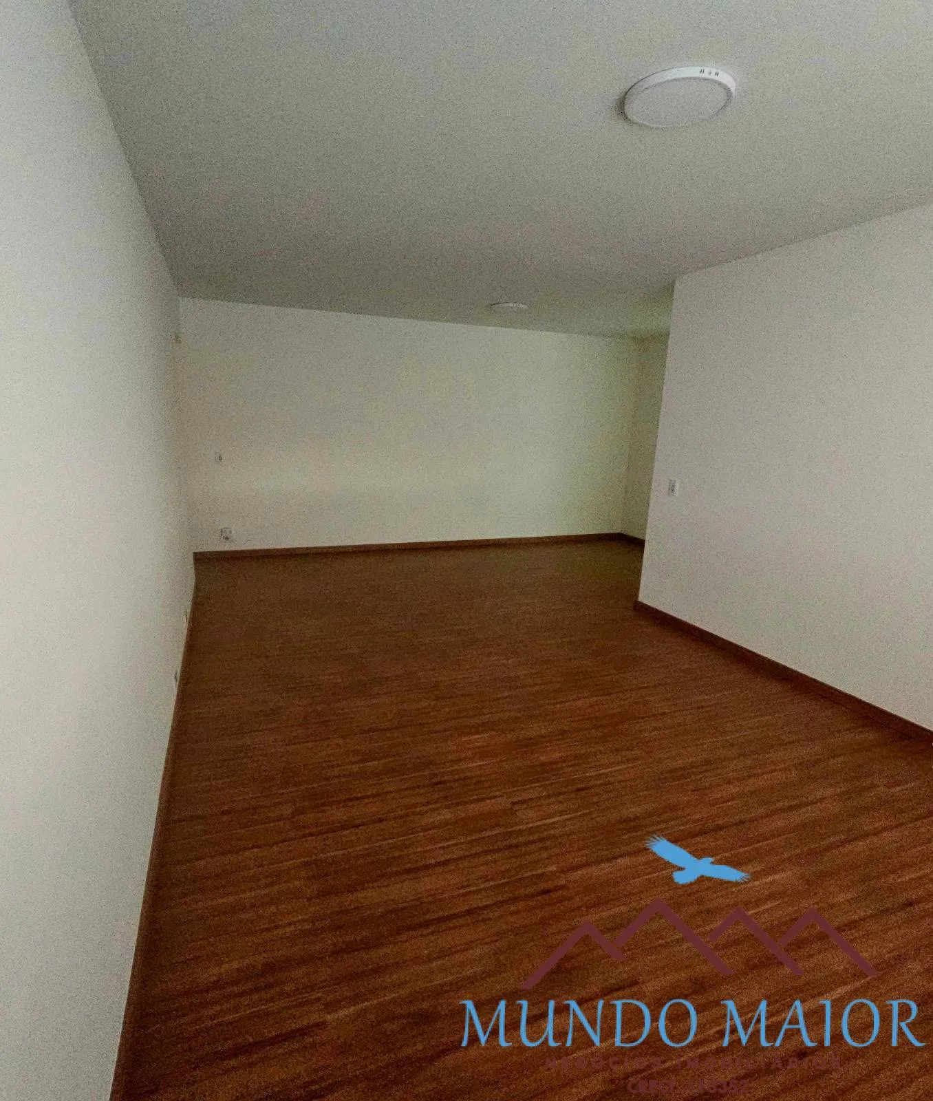 Imagem Seu Novo Lar Te Espera! 85m² Reformado, 2 Dorms (1 Suíte) -200m do Metro