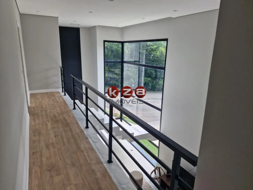 Imagem Casa Moderna e nova a venda em condomínio de alto padrão em Valinhos-SP, : 3 suítes, 4 vagas, 280m².gourmet com piscina.