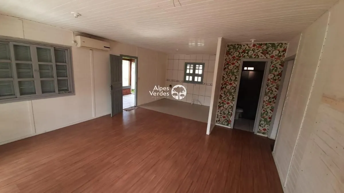 Imagem Casa com 2 quartos, 63,25m2, à venda em São Francisco de Paula, Centro