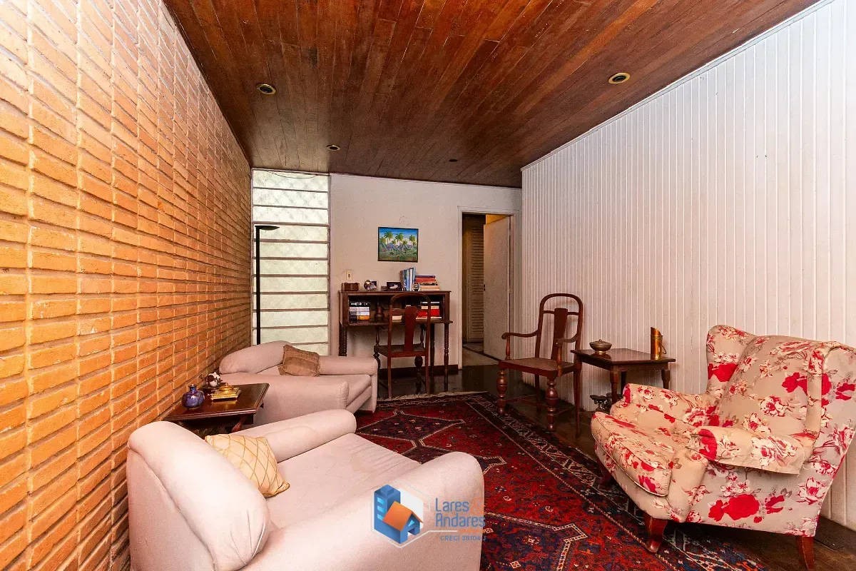 Imagem Casa para venda em Cidade Jardim com 3 quartos, sendo 1 suíte, 450m²