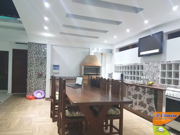 Imagem Excelente Casa Frente para o mar