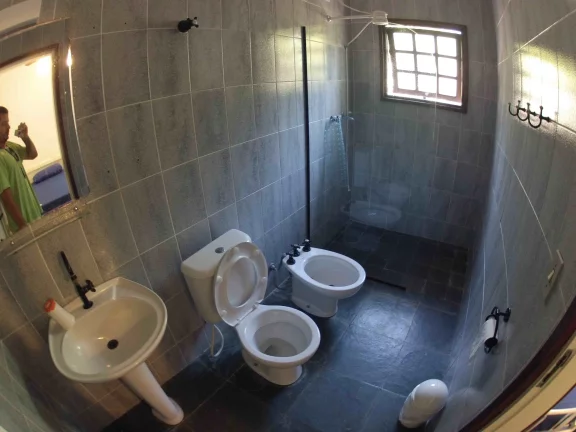 Imagem Pacote para 2023 valor de R$ 25.000,00 para até 30 Ótima localização casa com piscina 7 suíts Praia do Tenório Localização Nobre