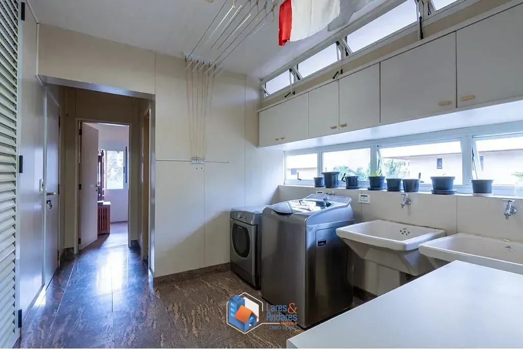 Imagem Apartamento à venda 4 Quartos 4 Suites 6 Vagas 230M² Real Parque São Paulo - SP
