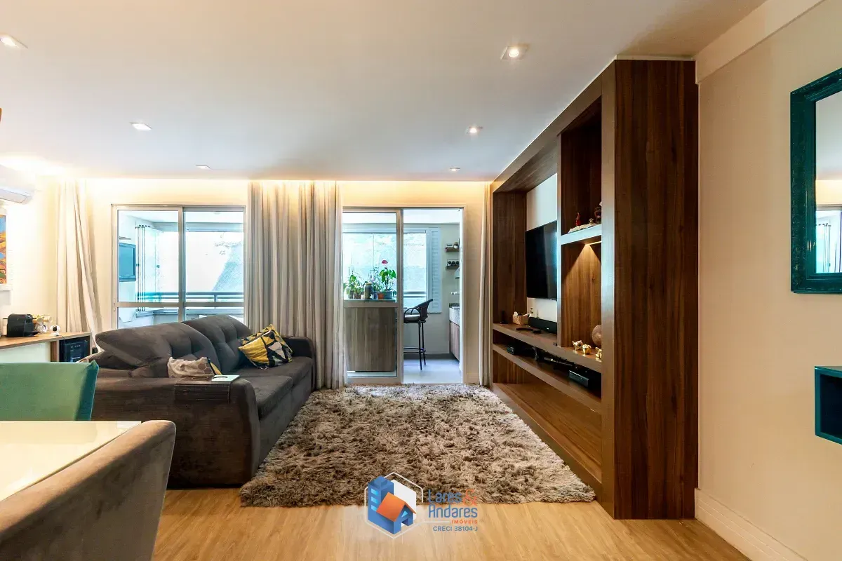 Imagem Apartamento para venda em Cambuci com 3 quartos, sendo 1 suíte, 97m²