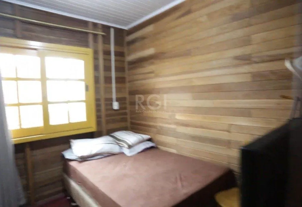 Imagem Casa para Venda - 180m², 3 dormitórios, sendo 1 suites, 3 vagas - Sarandi