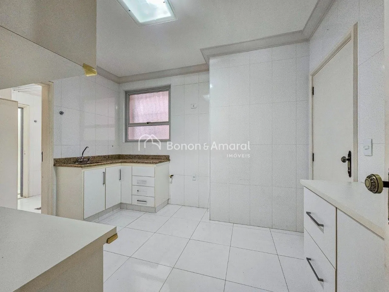 Imagem Apartamento Reformado à Venda no Centro de Campinas - Edifício Antônio Lourenço