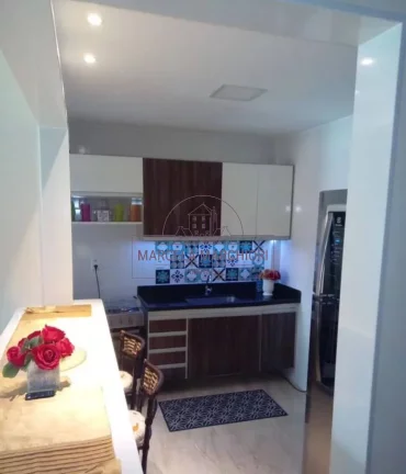 Imagem Apartamento 2 quartos, suite, quadra do mar, semi mobiliado, 1 vaga cobert