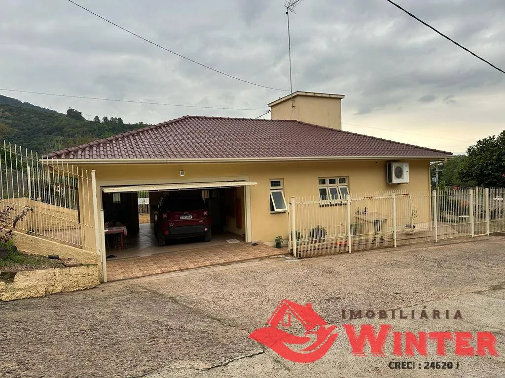 Foto do imóvel Casa de 157m2 e terras com 6 mil m2