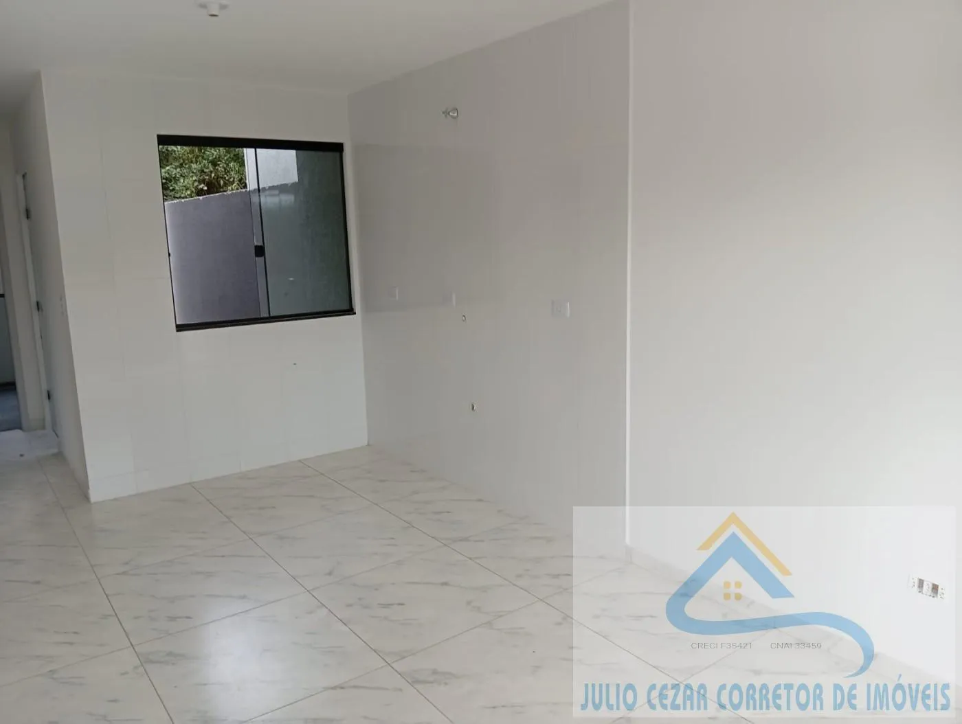 Imagem Casa para Venda em São José dos Pinhais, Del Rey, 3 dormitórios, 1 banheiro, 2 vagas