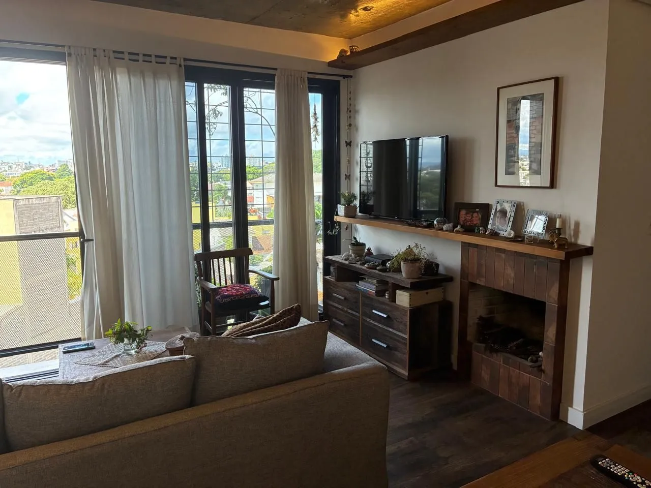Imagem Vende-se apartamento com 2 quartos (1 suíte), 79m² e 2 vagas - Rua Eduardo chartier 190