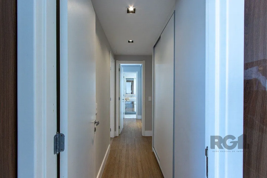 Imagem Apartamento para Venda - 126m², 3 dormitórios, sendo 3 suites, 2 vagas - Ipanema