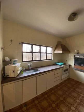 Imagem Casa a Venda Centro