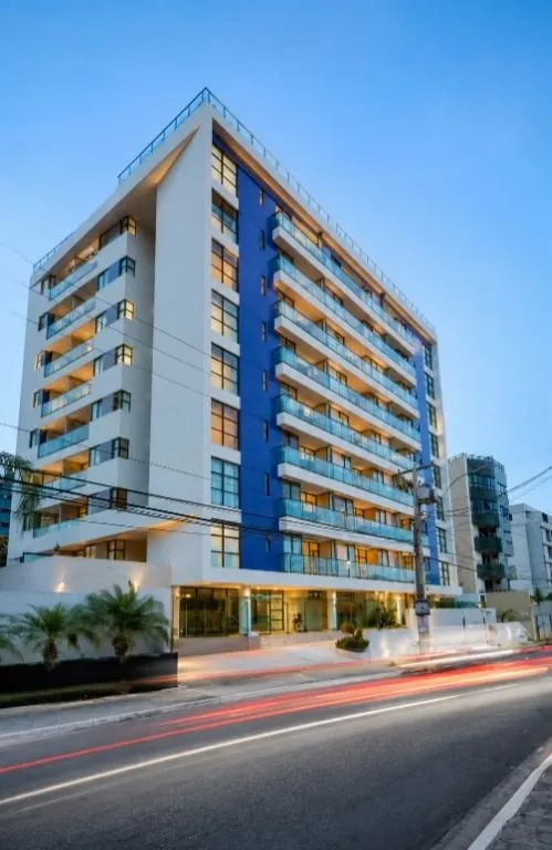 Imagem Apartamento mobiliado com 2 quartos, lazer panorâmico e excelente localização no Cabo Branco, a poucos metros da praia.