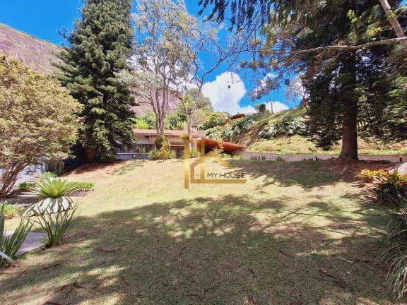 Imagem Casa com 3 dormitórios à venda, 175 m² - Parque do Imbui - Teresópolis/RJ