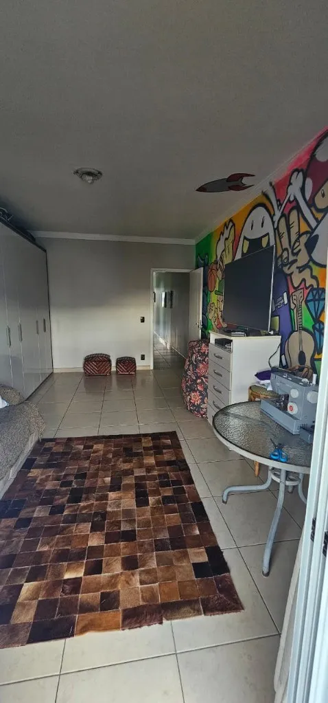 Imagem Imperdível casa à venda em Santo André-SP, bairro Santa Maria: 4 quartos, 2 suítes, 3 banheiros, 4 vagas de garagem, 310 m².