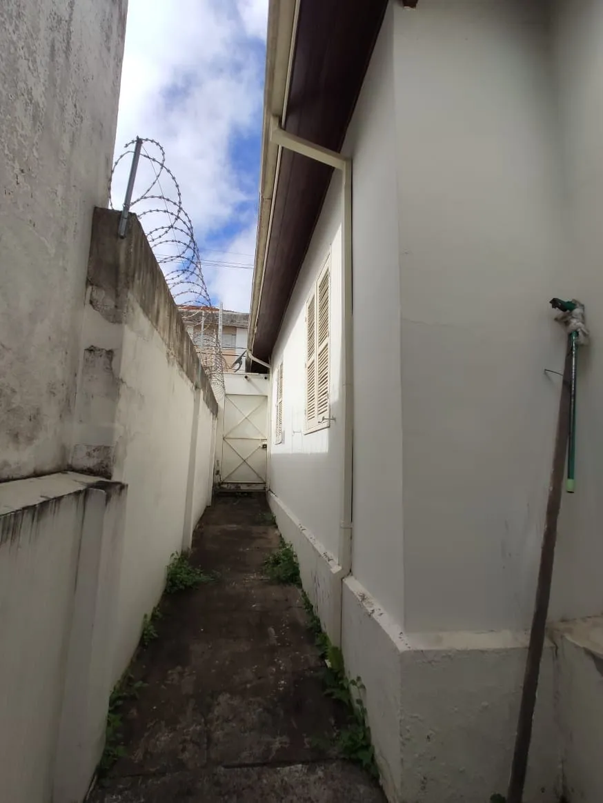 Imagem Casa à venda 2 Quartos, 1 Vaga, 250M², Centro, Taubaté - SP
