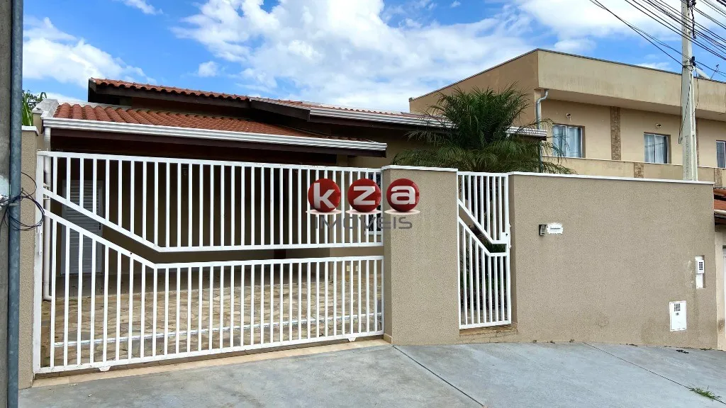 Imagem Oportunidade única: Casa à venda em Valinhos-SP, Jardim Santa Helena, 3 quartos, 1 suíte, 1 sala, 3 banheiros, 2 vagas de garagem, 172m².