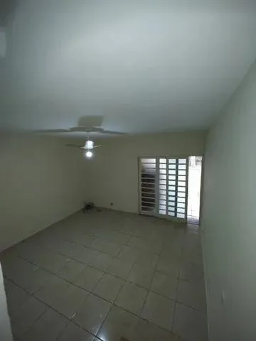 Imagem Casa à venda 3 Quartos, 1 Suite, 2 Vagas, 82M², Vila Santa Isabel, Taubaté - SP