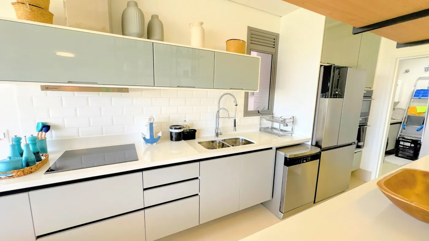 Imagem Apartamento para Venda em Bertioga, Riviera, 4 dormitórios, 4 suítes, 5 banheiros, 3 vagas