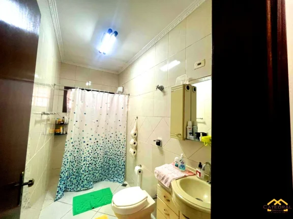 Imagem Salão comercial com casa de 2 dormitórios (1 suíte) 25 vagas - Jundiaí/SP