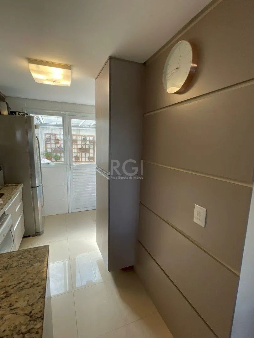 Imagem Sobrado para Venda - 132.69m², 2 dormitórios, sendo 1 suites, 1 vaga - Hípica