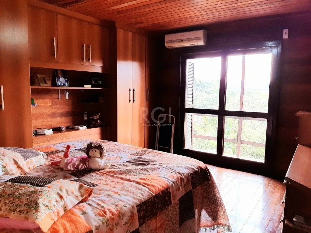Imagem Casa para Venda - 120m², 3 dormitórios, 4 vagas - Krahe