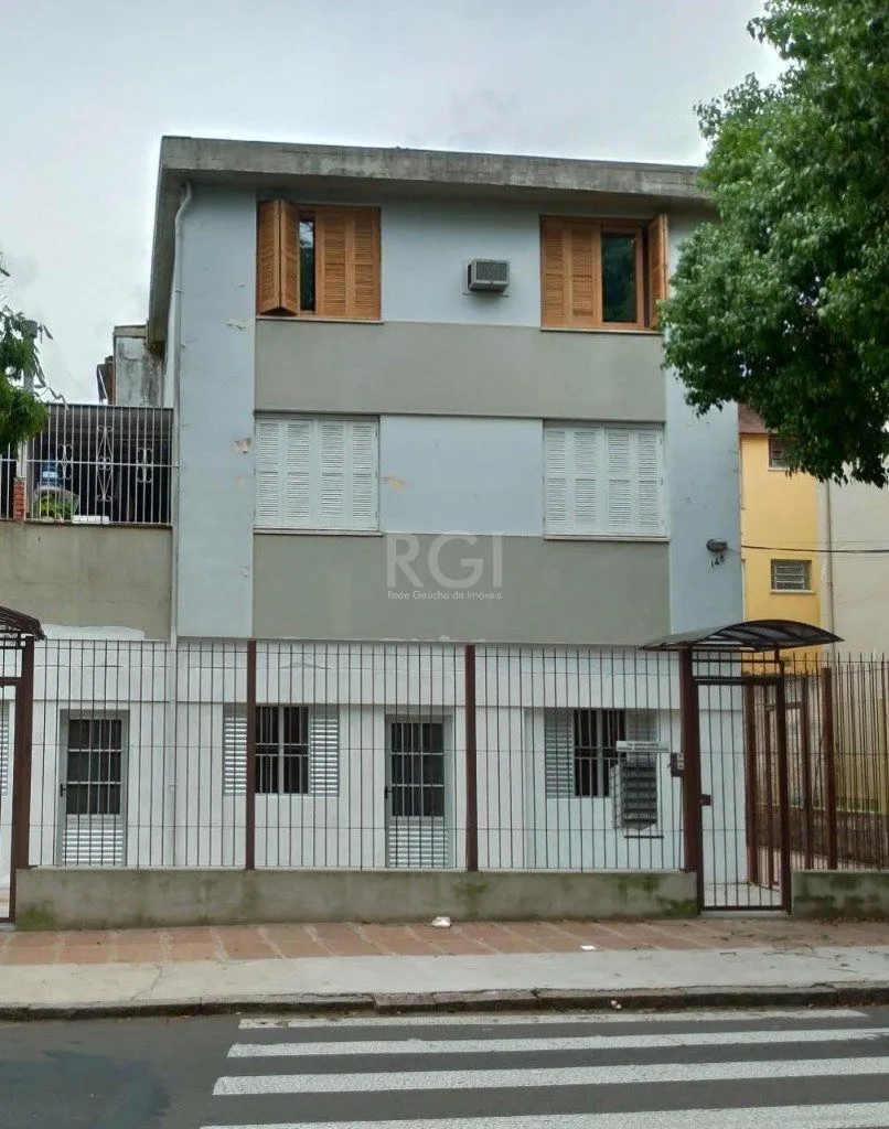 Imagem Apartamento de 4 dormitórios, sendo 2 suites, no bairro Petrópolis DESOCUPADO