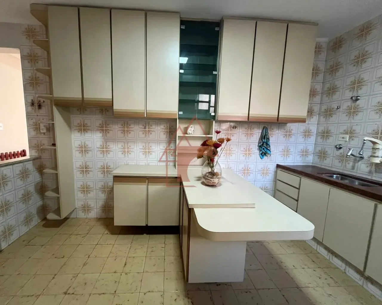 Imagem Casa com 3 Quartos à Venda, 127 metros em Encruzilhada - Santos