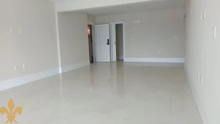 Imagem APARTAMENTO RESIDENCIAL em ITAPEMA - SC, MEIA PRAIA