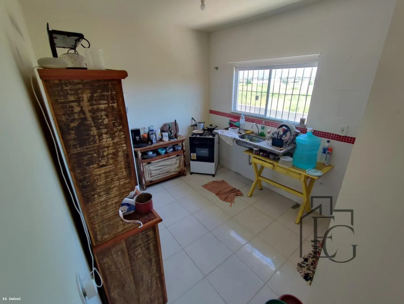 Imagem Casa para Venda em Saquarema, Leigos, 2 dormitórios, 1 suíte, 1 banheiro, 1 vaga
