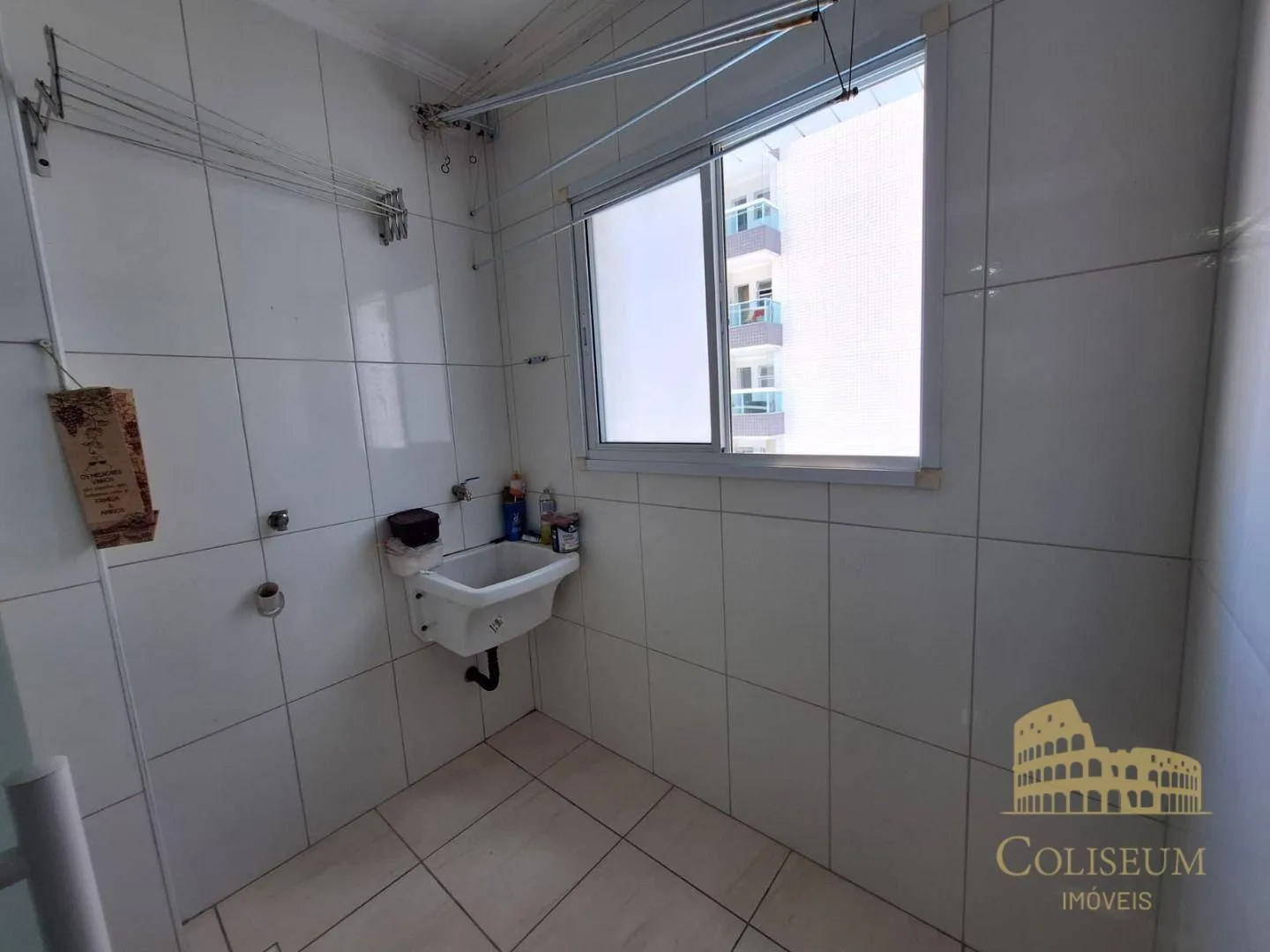 Imagem Apartamento com 3 dormitórios à venda, 115 m² por R$ 730.000,00 - Vila Assunção - Praia Grande/SP