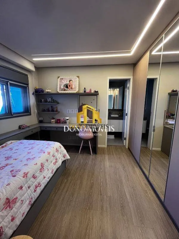 Imagem Casa alto padrão 4 suítes 4 vagas espaço gourmet completo Baeta Neves SBC