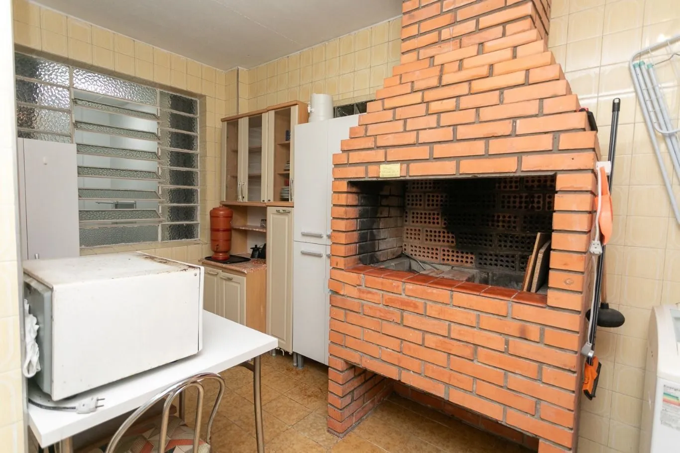 Imagem Vende-se apartamento com 3 quartos(1 suíte), 95m², sacada e 1 vaga - Bela Vista