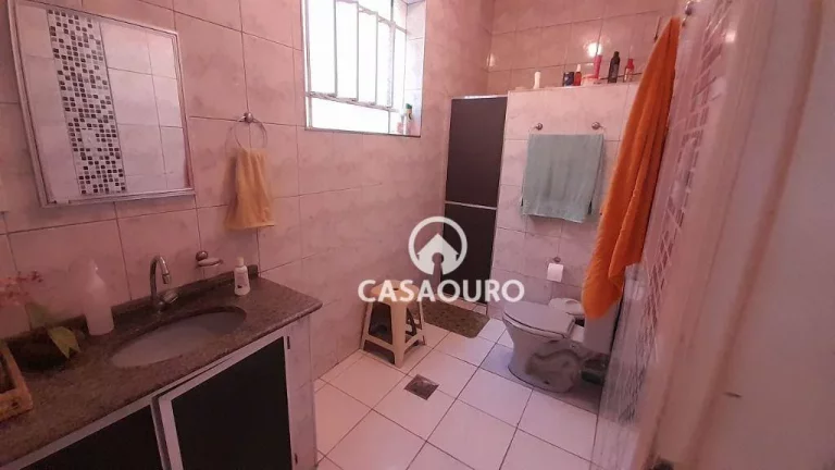 Imagem Casa com 3 dormitórios à venda, 200 m² por R$ 1.020.000,00 - Santa Efigênia - Belo Horizonte/MG