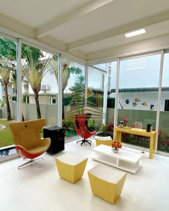 Imagem Casa moderna na praia