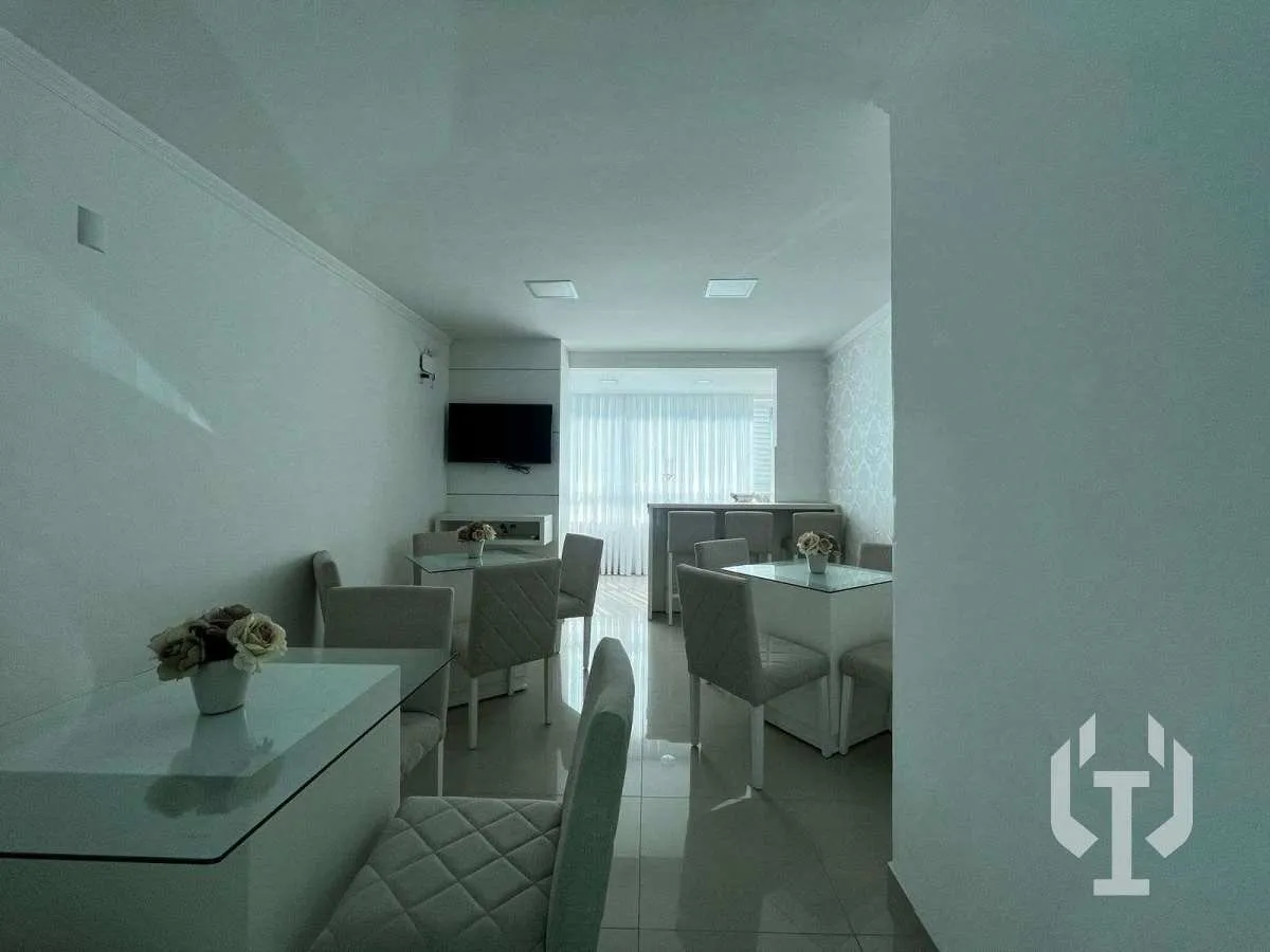 Imagem Apartamento à venda, no Veneza, em Itapema, Meia Praia, com 2 quartos, 80m2