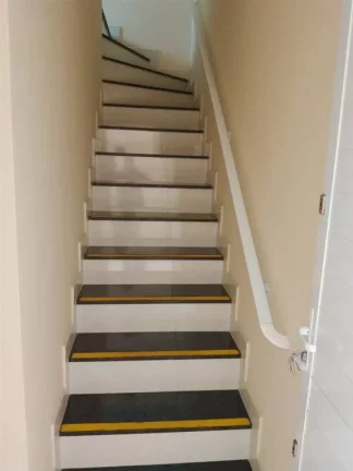 Imagem Casa de Condomínio com 2 dorms, Tude Bastos, Praia Grande - R$ 270 mil, Cod: 2138