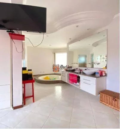 Imagem Belíssima casa no Cond. Recanto dos Paturis/Vinhedo, 236m², 3 dormitórios, suíte com closet e hidromassagem
