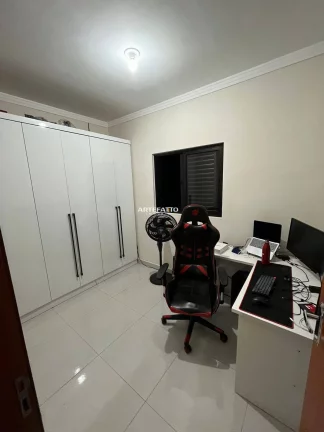 Imagem Vende-se Apartamento no Jardim Florida