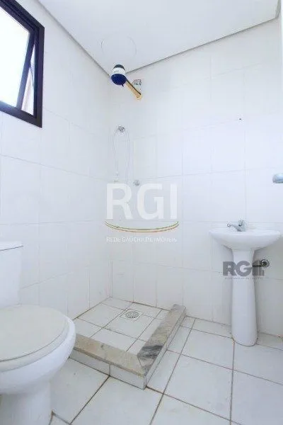 Imagem Vende-se apartamento 3 dorm com suíte e sacada 2 vagas cobertas - 126m² - Mont'Serrat