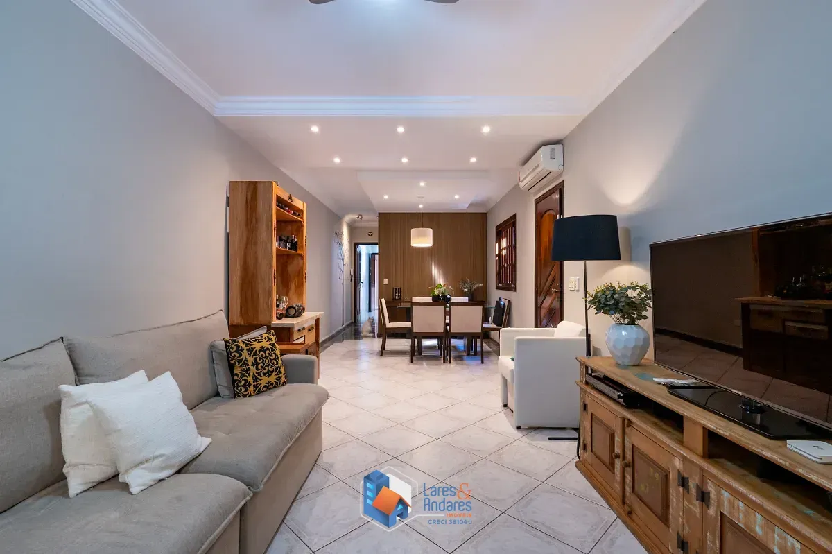 Imagem Casa para venda em Jardim Santa Cruz (Campo Grande) com 3 quartos, sendo 1 suíte, 128m²