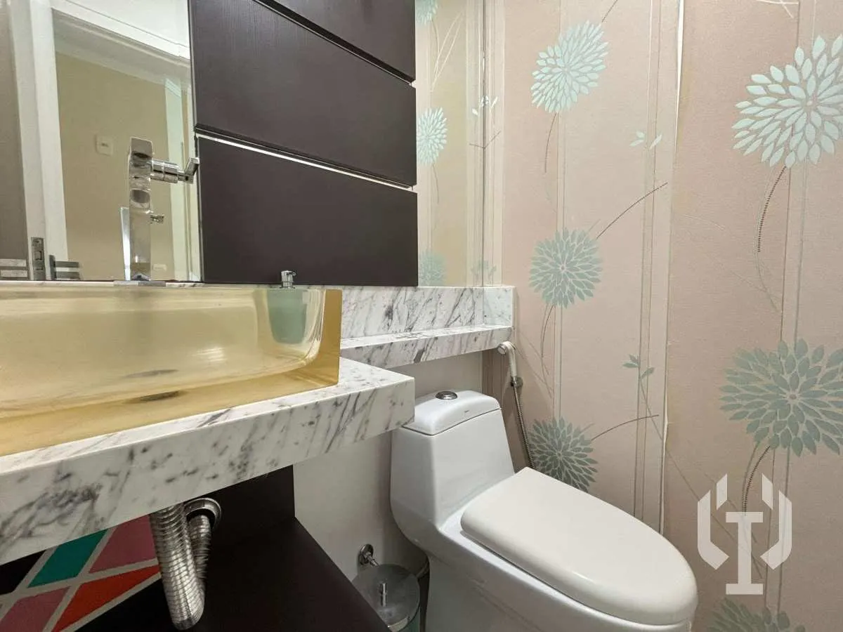 Imagem Apartamento à venda, no Tatiane Delagnello -, em Itapema, Meia Praia, com 3 quartos, 140m2