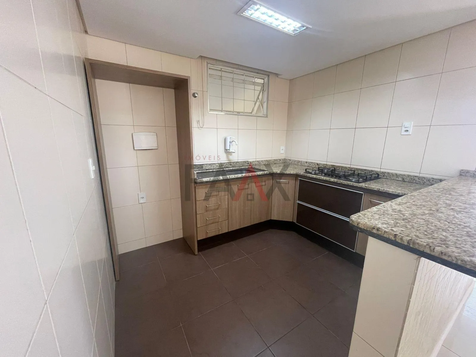 Imagem Casa com 3 dormitórios à venda, BONSUCESSO, GUARAPUAVA - PR